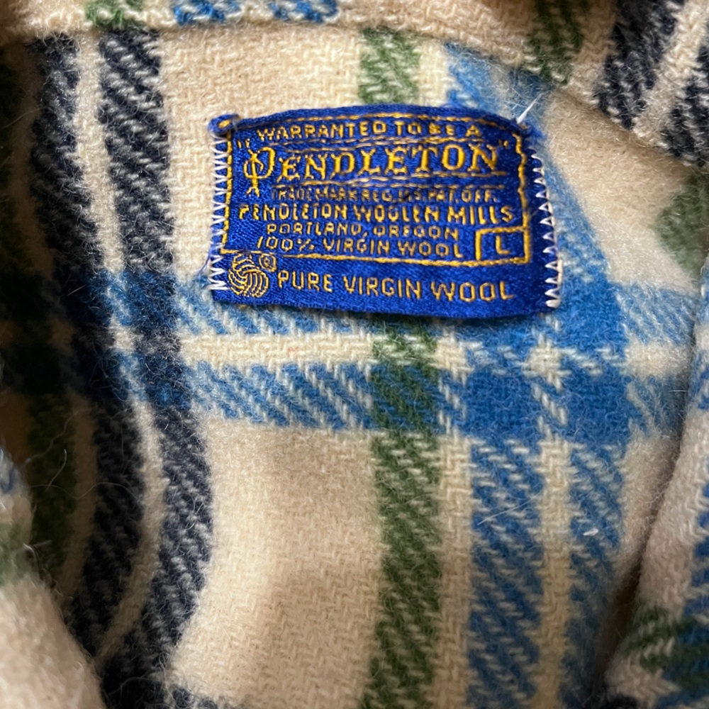 Vintage Pendleton Wool Plaid Shirt in Blue and Cream - Picture 2 of 9